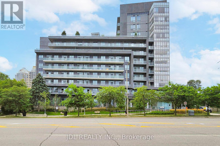 7 Kenaston Gardens, Toronto Bayview Village