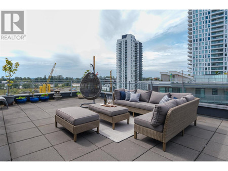 703 8580 River District Crossing, Vancouver