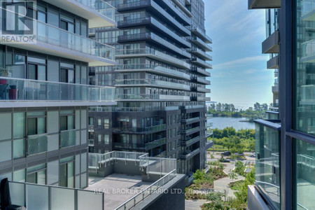 Living room - 708 60 Annie Craig Drive, Toronto, ON M8V0C5 Photo 1