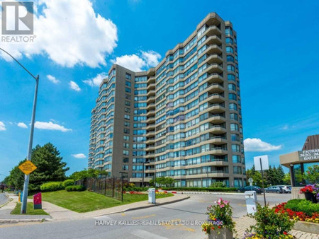 708 7420 Bathurst Street, Vaughan