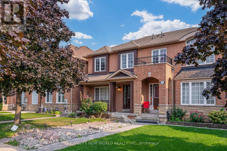 71 America Avenue, Vaughan Maple