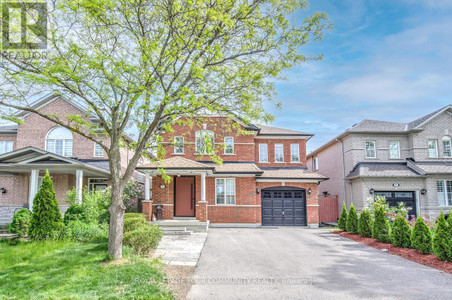 71 Queensbridge Drive, Vaughan Concord