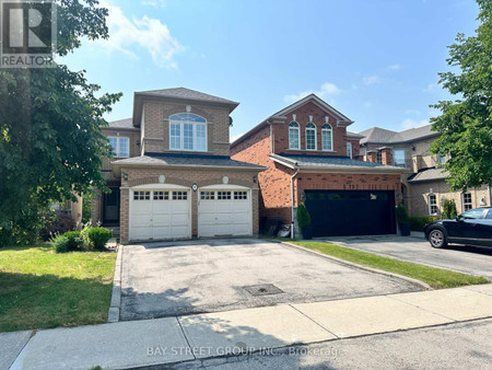 71 Ridgeway Court, Vaughan Maple