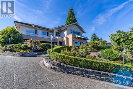 715 King Georges Way, West Vancouver