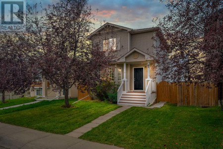 73 Martinvalley Crescent Ne, Calgary