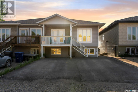 738 1st Avenue N, Martensville