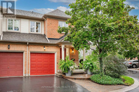 74 710 Spring Gardens Road, Burlington Bayview