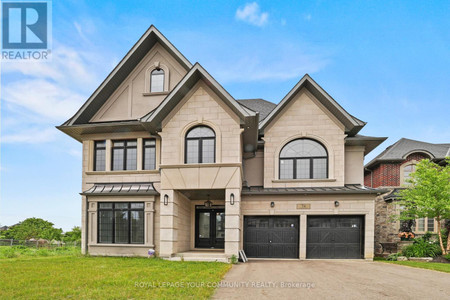 74 Bond Crescent, Richmond Hill Oak Ridges