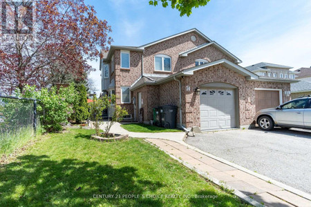 74 Townley Crescent, Brampton