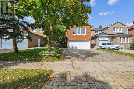 7433 Doverwood Drive, Mississauga Meadowvale