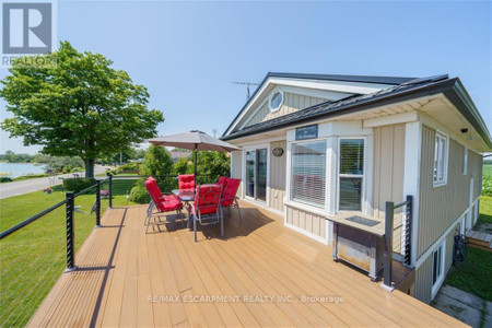 751 Lakeshore Road, Haldimand