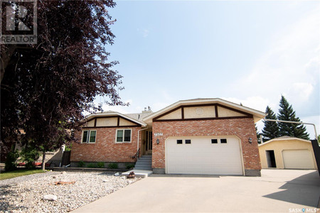 7527 Hearne Bay, Regina