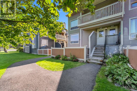 754 St Andre Drive Unit 80 A, Ottawa