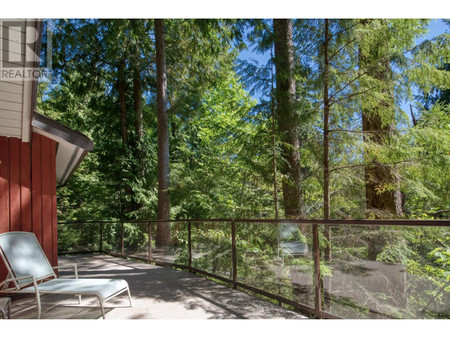 7547 Sechelt Inlet Road, Sechelt