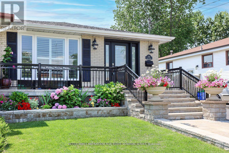 756 Breezy Drive, Pickering