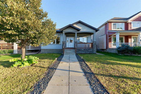 76 Beachham Crescent, Winnipeg