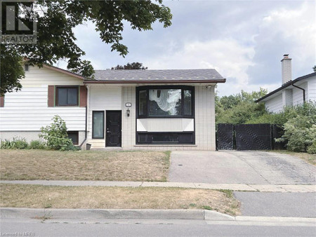 76 Montcalm Drive Unit Upper, Kitchener