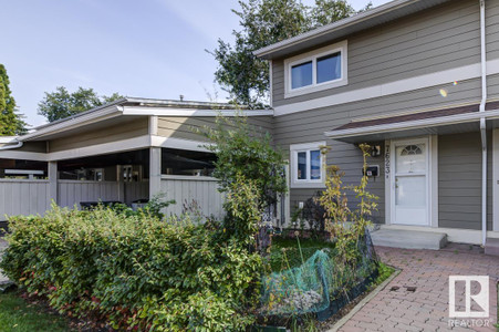 7623 40 Av Nw, Edmonton