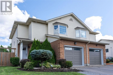 7657 Trackview Street, Niagara Falls 213 Ascot