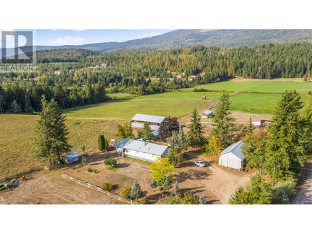 7665 Cambie Road, Salmon Arm