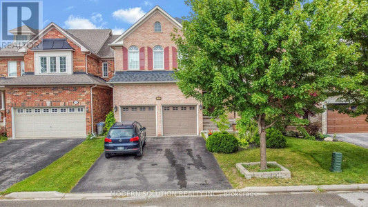 78 Laurier Avenue W, Richmond Hill Oak Ridges