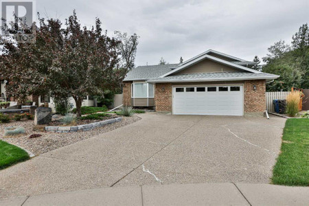 78 Sherwood Crescent W, Lethbridge