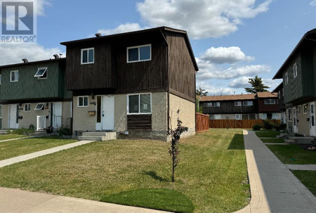 7818 Cedarwood Park, Grande Prairie