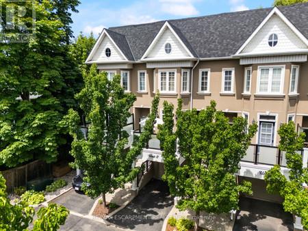 8 117 Nelson Street, Oakville Bronte West