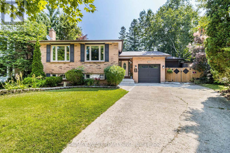 8 Adams Court, Halton Hills Acton