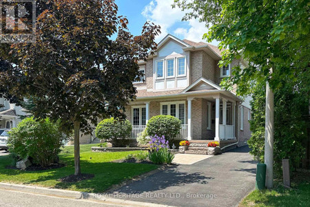 8 Bedell Crescent N, Whitby Rolling Acres