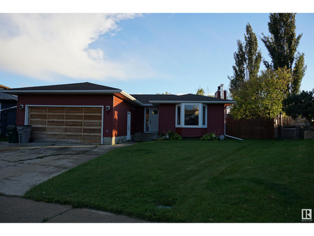 8 Mcnabb Pl, Stony Plain