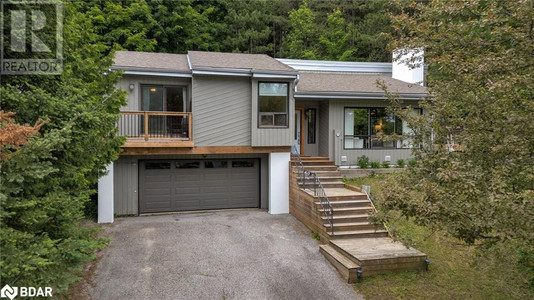 8 Pine Springs Road, Horseshoe Valley