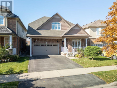 8 Signal Hill Pathway, Stoney Creek