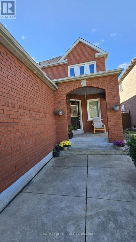 8 Treepark Street, Brampton