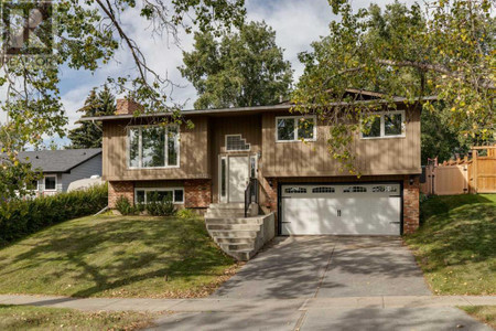 8007 Ranchero Drive Nw, Calgary