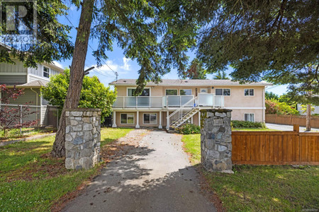 8011 East Saanich Rd, Central Saanich