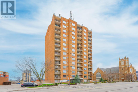 803 64 Benton Street, Kitchener