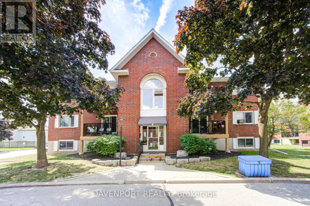 804 565 Greenfield Avenue, Kitchener