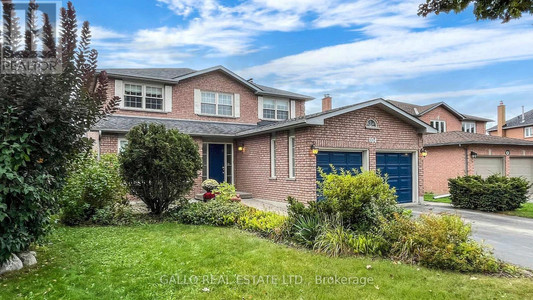 804 Hollander Rd, Newmarket