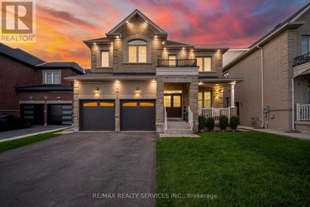 81 Birch Tree Trail, Brampton Bram East