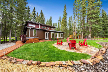 81 Bracken Road, Bragg Creek