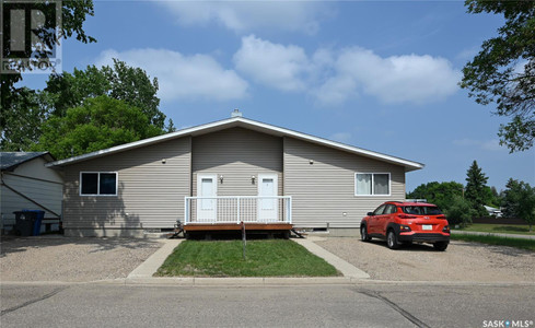 814 14th Avenue, Estevan