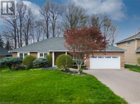 8165 Mount Olive Crescent, Niagara Falls