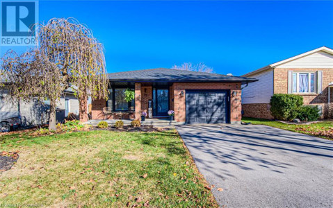 82 Oakhurst Crescent, Kitchener