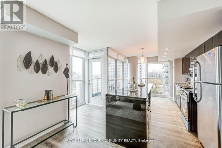 821 19 Singer Court, Toronto Bayview Village