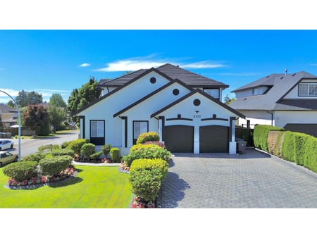 8253 151 A Street, Surrey