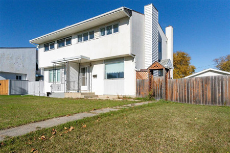 829 Elizabeth Road, Winnipeg