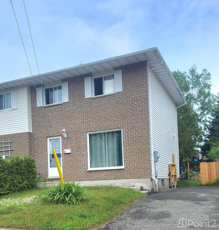 83 Colwill Dr Elliot Lake, Elliot Lake