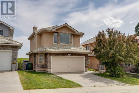 83 Royal Crest Way Nw, Calgary