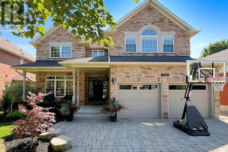 836 Shadrach Drive, Newmarket